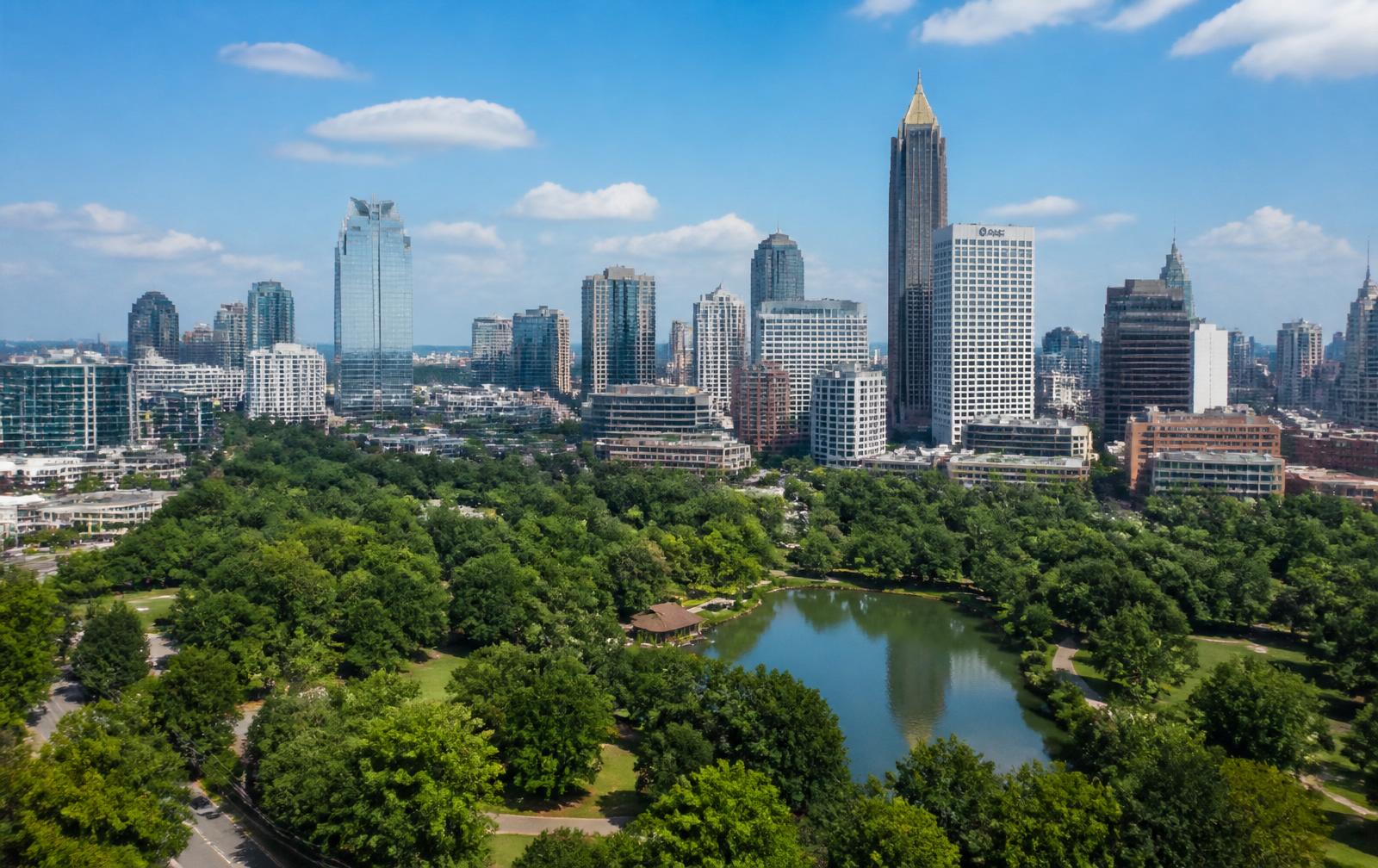 Luxury homes in Midtown Atlanta neighborhood